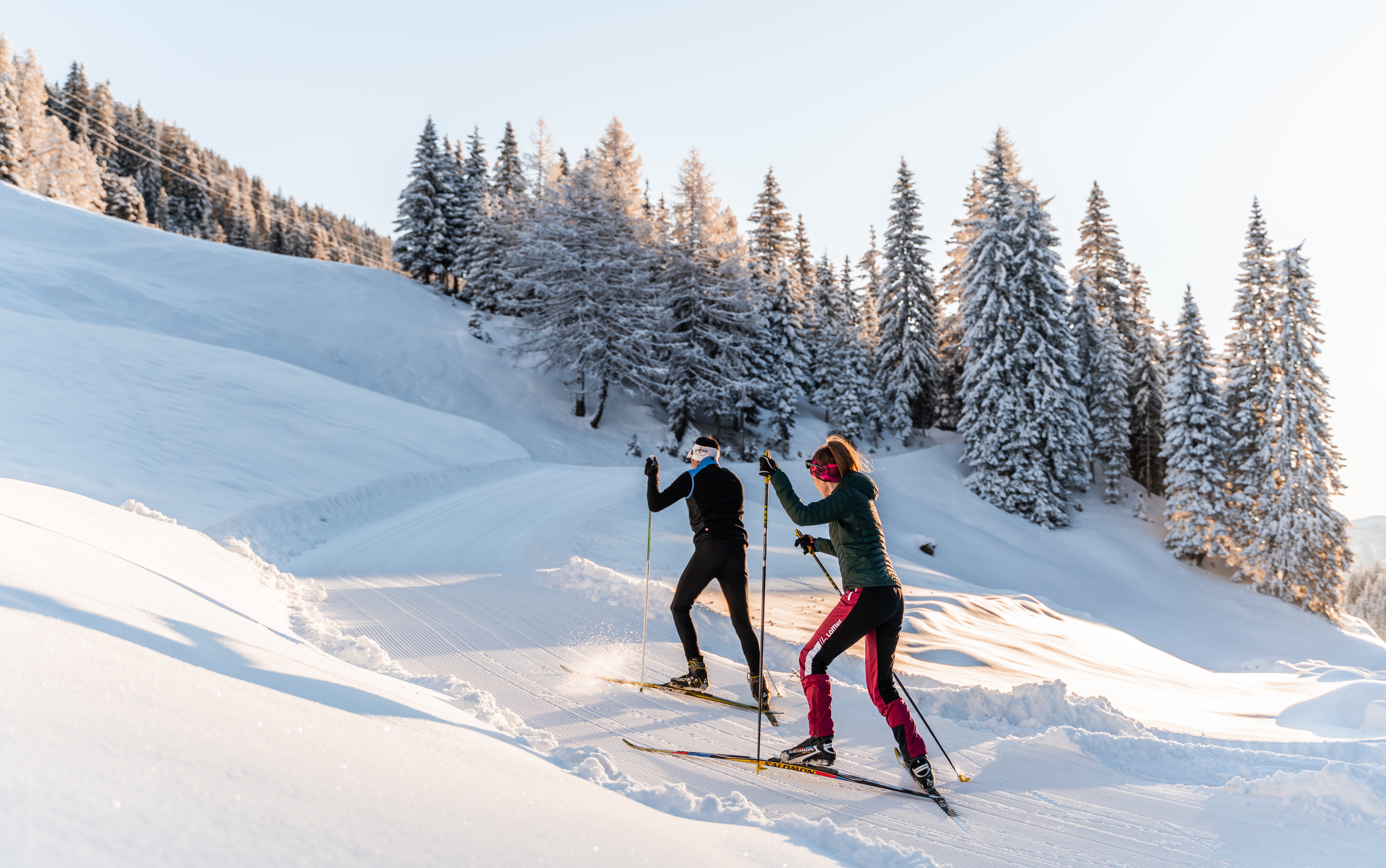 Langlaufzauber in den besten alpinen Wanderhotels in Österreich, Südtirol und dem Schwarzwald.